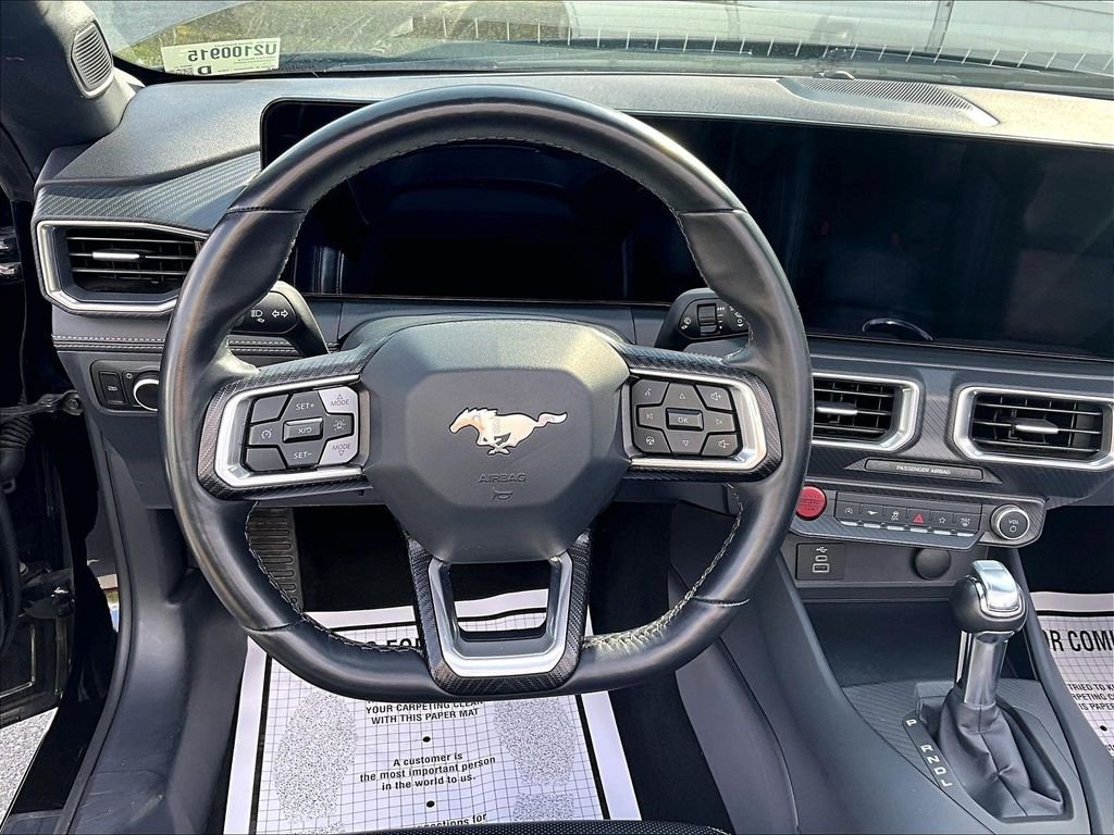 Used 2025 Shadow Black Ford EcoBoost Premium image 17