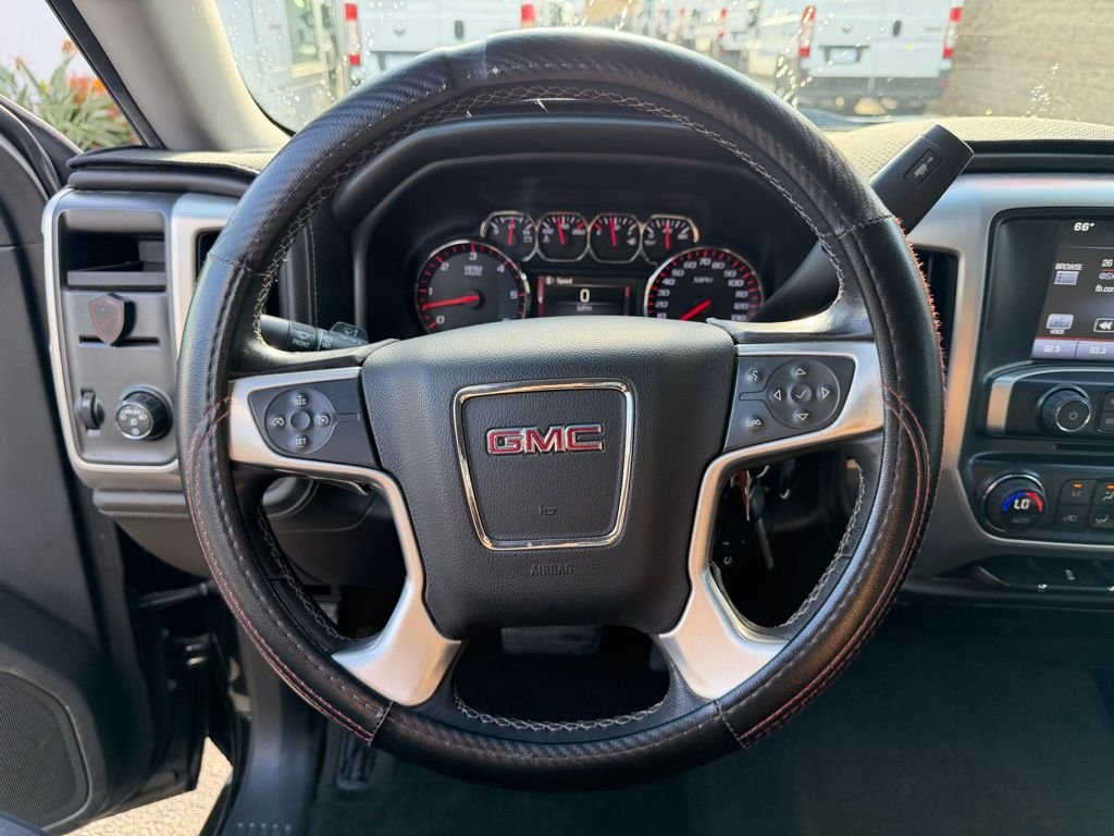 Used 2015 Black GMC SLE image 20
