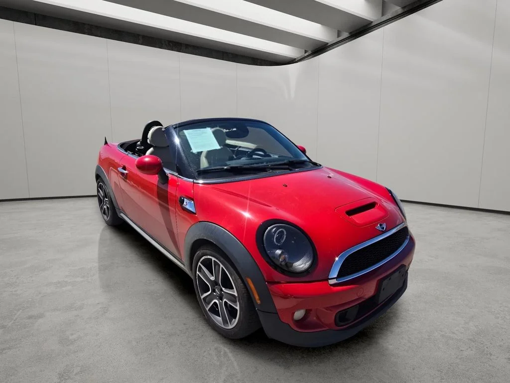 Used 2013 Chili Red MINI S image 11