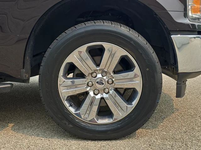Used 2020 Red Ford XLT image 41