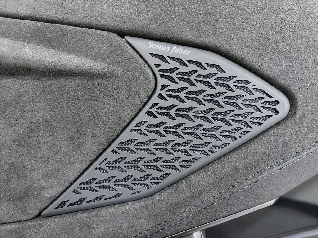 New 2026 Silver Lamborghini  image 21