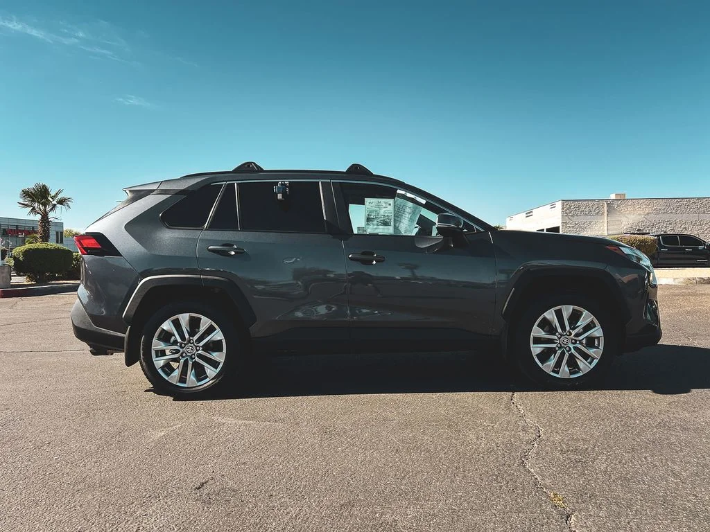 Used 2025 Magnetic Gray Metallic Toyota XLE Premium image 10