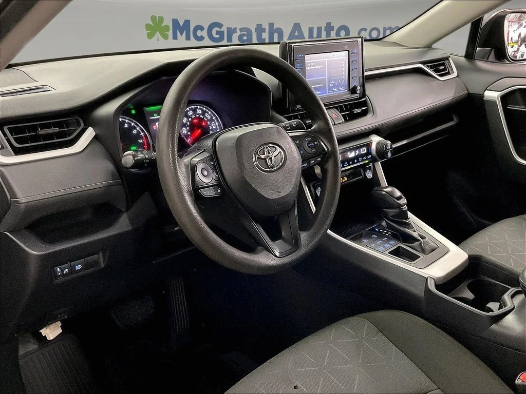 Used 2021 Black Toyota XLE image 17