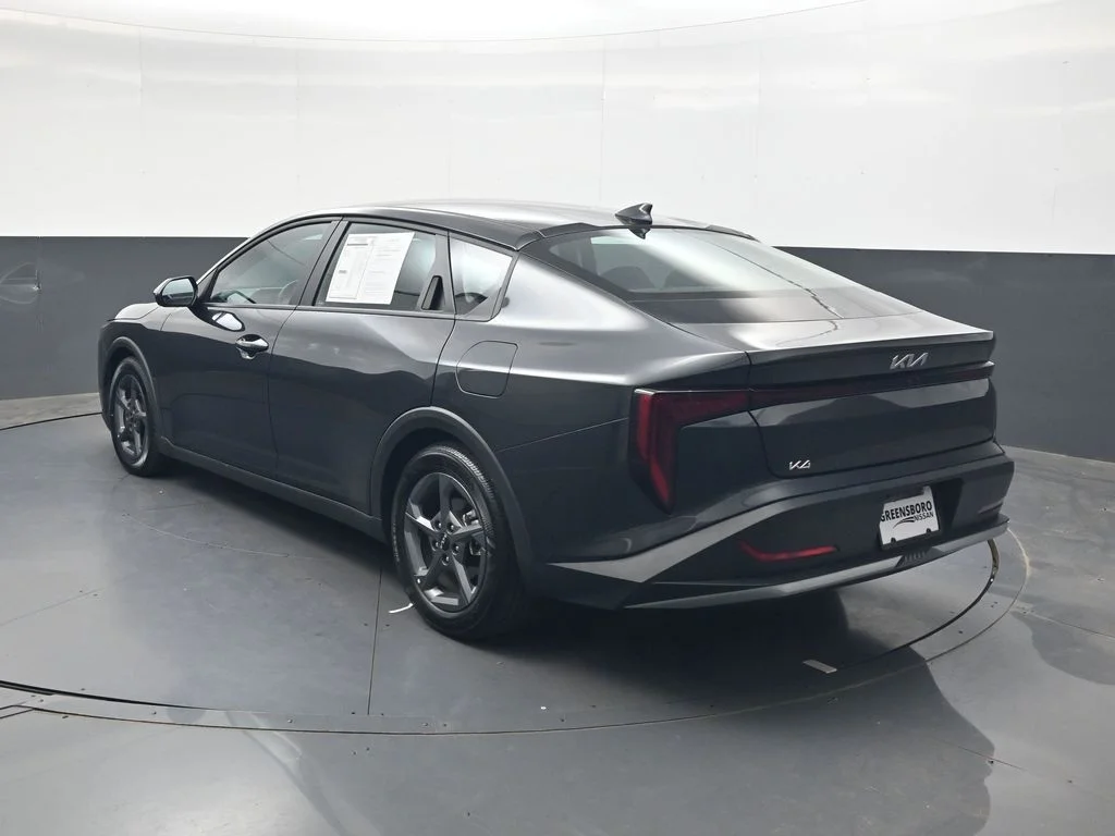 Used 2025 Gray Kia LXS image 7