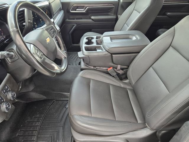 Used 2024 Summit White Chevrolet LTZ image 11