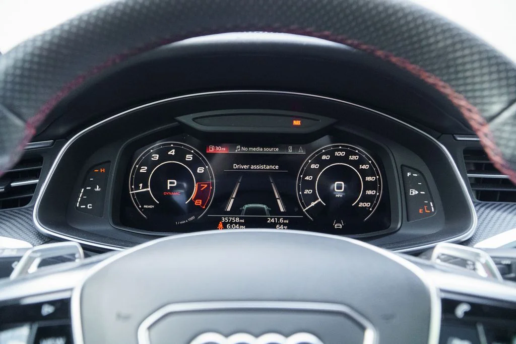 Used 2023 White Audi 4.0T image 24