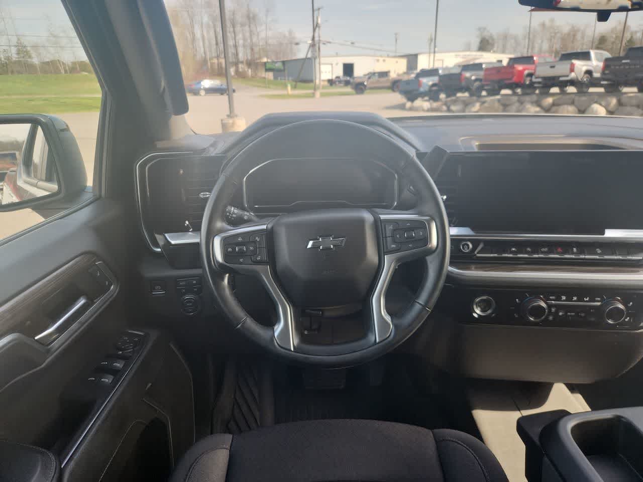 Used 2024 Sterling Gray Metallic Chevrolet RST image 17