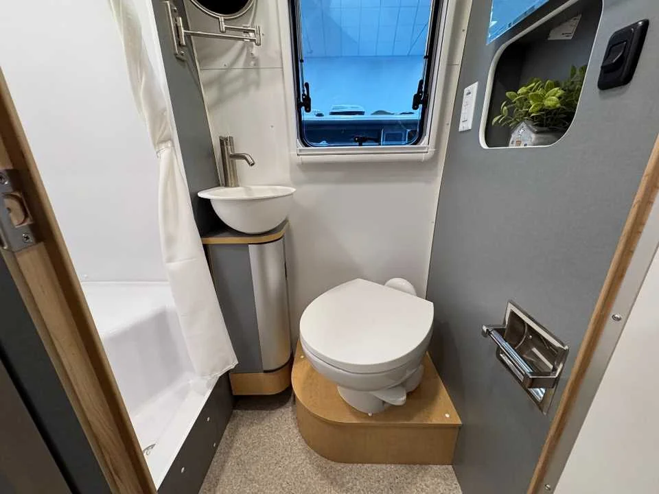 New 2026 SILVER AIRSTREAM  image 48