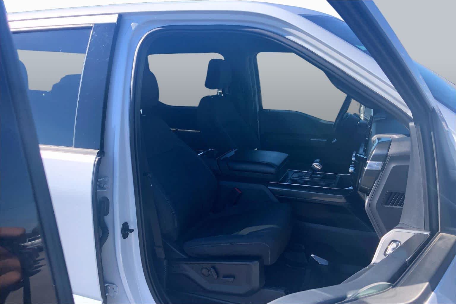 Certified Used 2022 Space Gray Ford XLT image 9