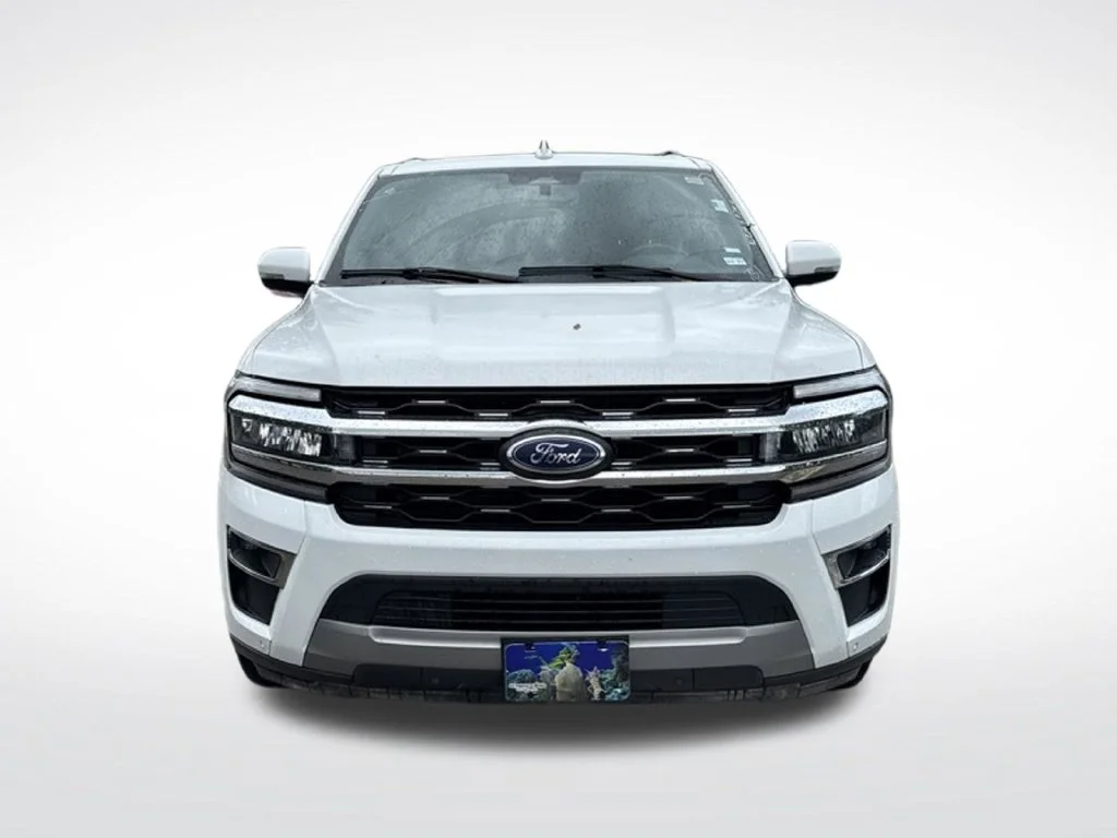 Certified Used 2024 Oxford White Ford Limited image 3