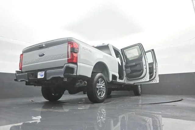 New 2026 Avalanche Ford F-350® Lariat® image 41