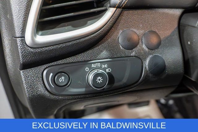 Used 2020 White Chevrolet LT image 17
