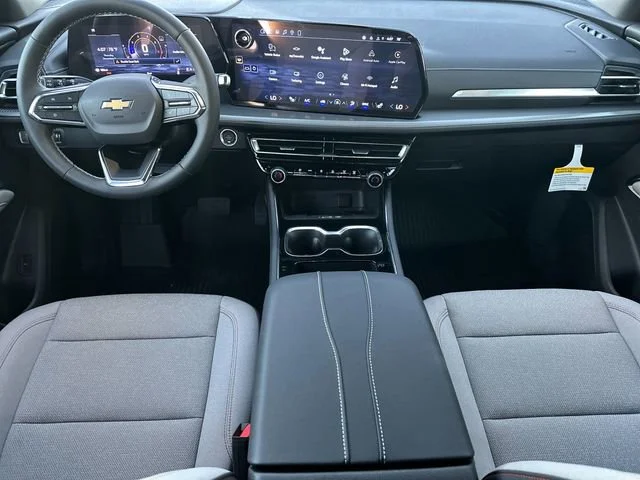 2026 Chevrolet Traverse LT - Photo 13