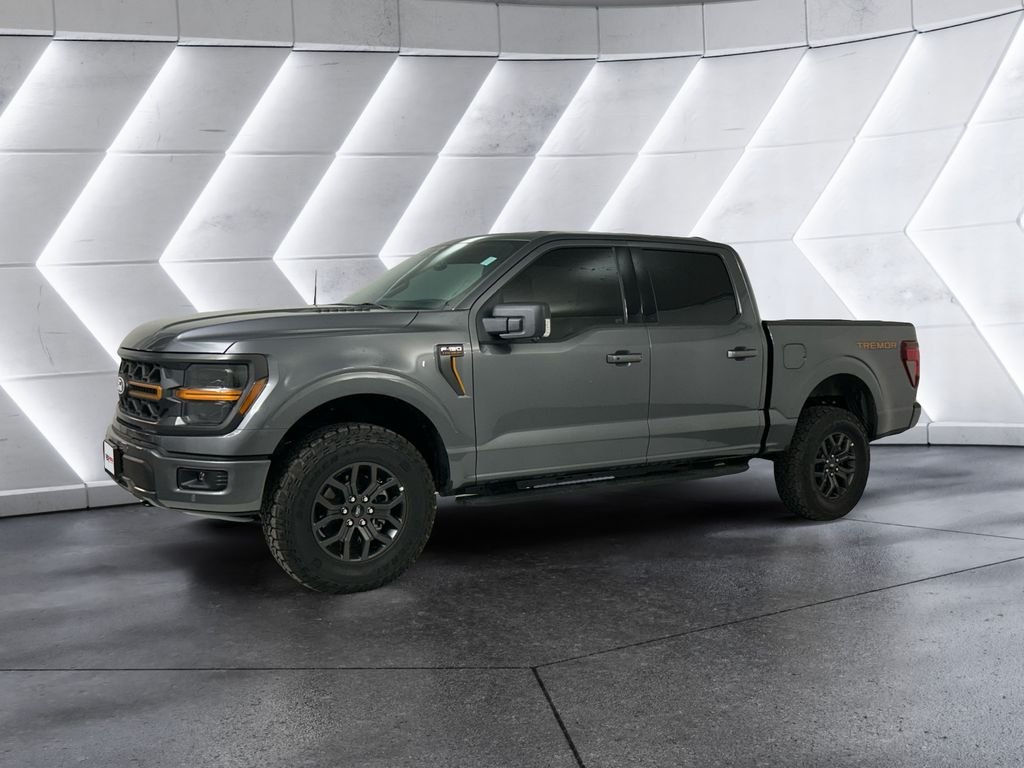 Used 2025 Gray Ford Tremor image 3