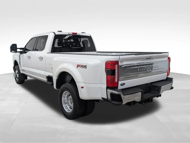 New 2026 Star White Metallic Tri-Coat Ford F-350® King Ranch® image 72