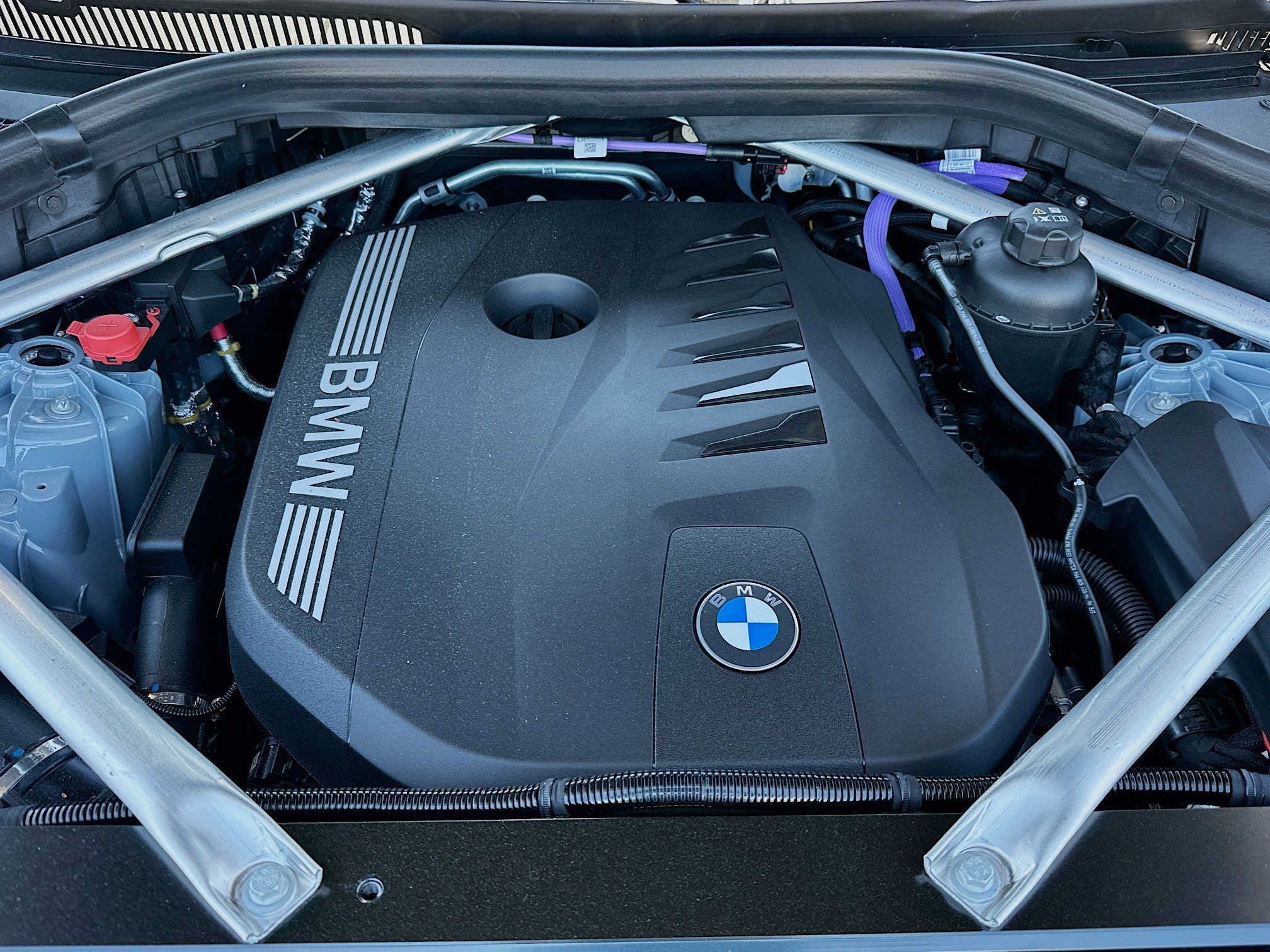 New 2026 Brooklyn Grey Metallic BMW sDrive40i image 25