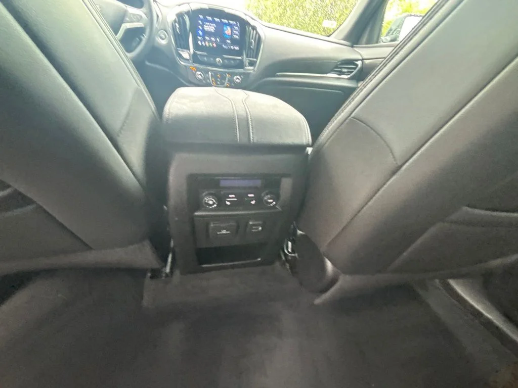 Used 2023 Black Chevrolet High Country image 21