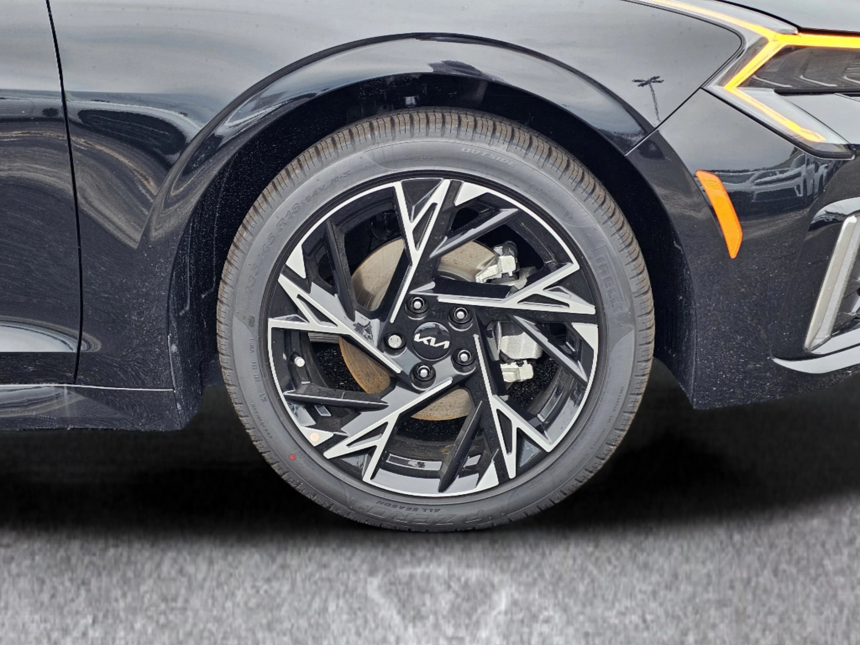 New 2026 Aurora Black Pearl Kia GT-Line image 6
