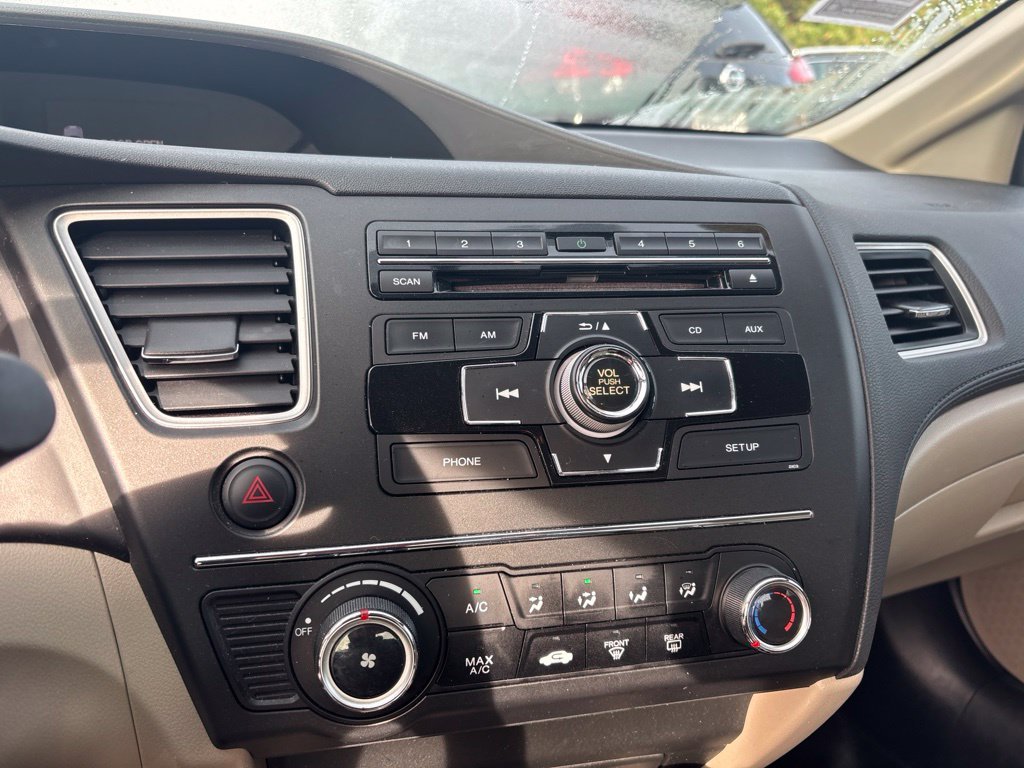 Used 2015 Red Honda LX image 12