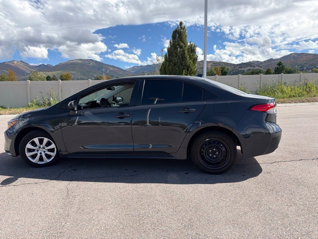 Used 2026 Underground Toyota LE image 9