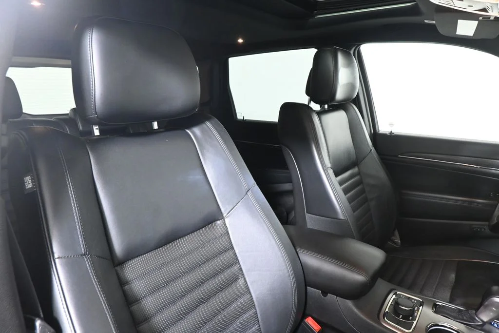 Used 2021 Red Jeep Limited X image 35