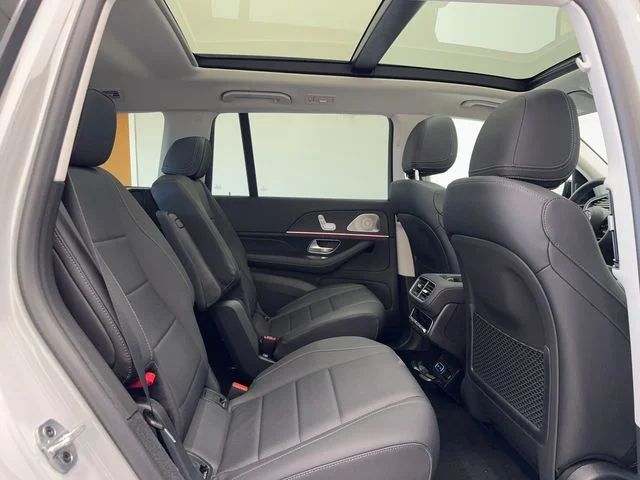 New 2026 MANUFAKTUR Alpine Gray Mercedes-Benz GLS 450 image 19