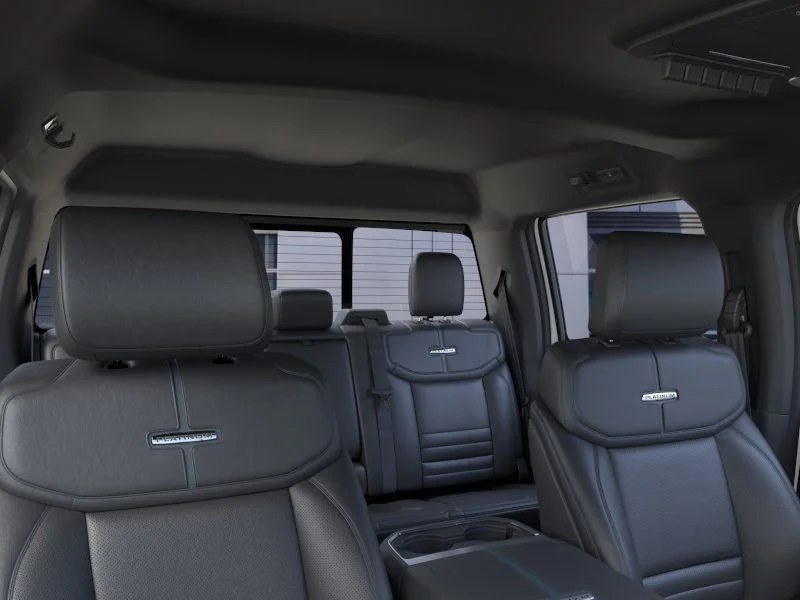 2026 Ford F-350 Super Duty Platinum - Photo 24