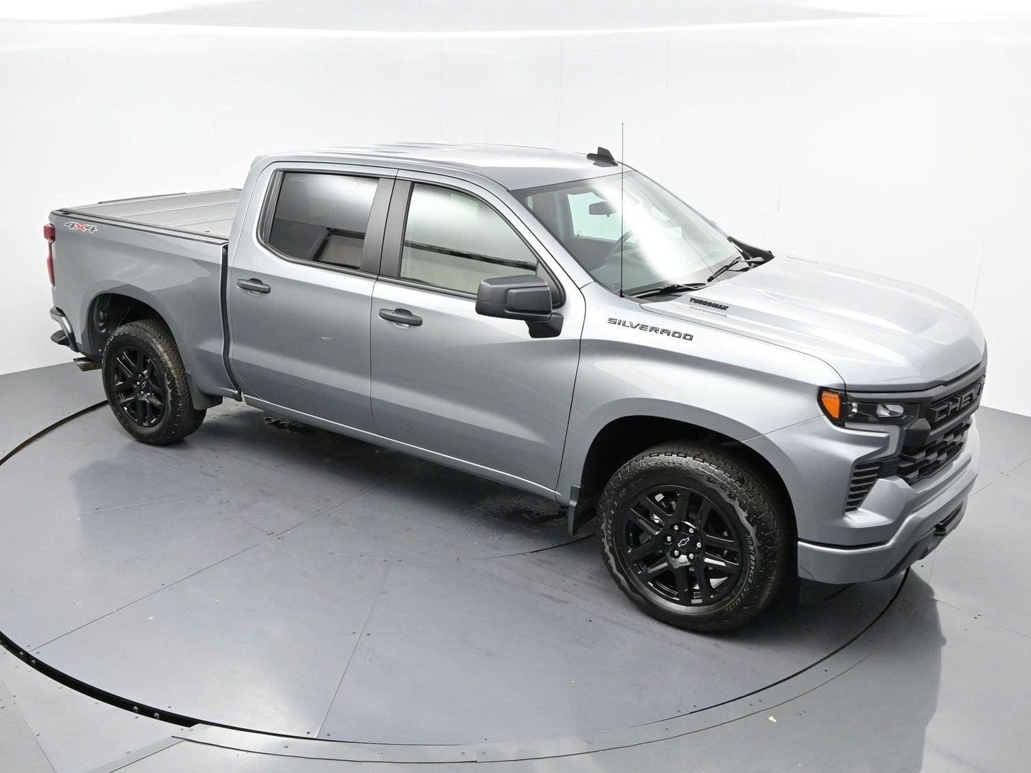 Used 2025 Sterling Gray Metallic Chevrolet Custom image 36