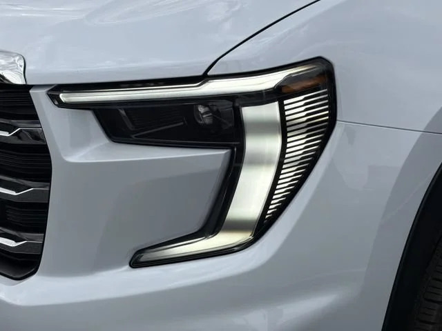 New 2026 Glacier White Tricoat GMC Elevation image 8