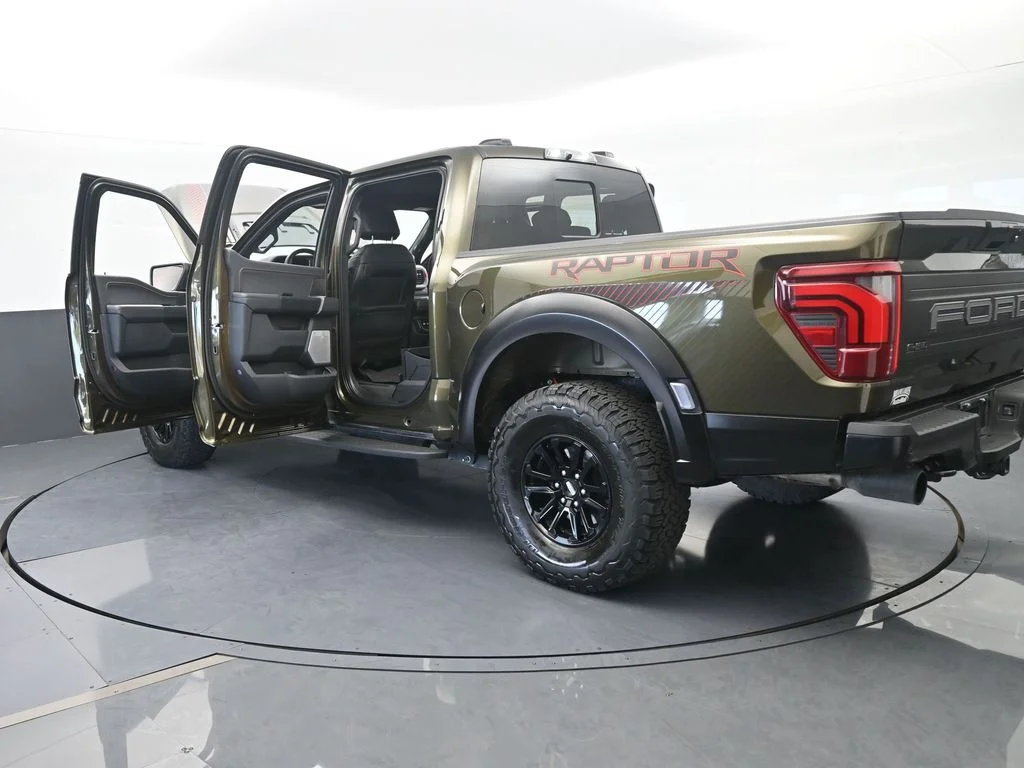 Used 2025 Green Ford Raptor image 83