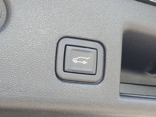Used 2023 Black Chevrolet LT image 15