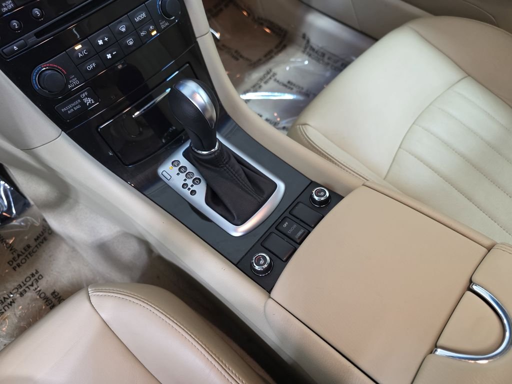 Used 2016 Majestic INFINITI Base image 25