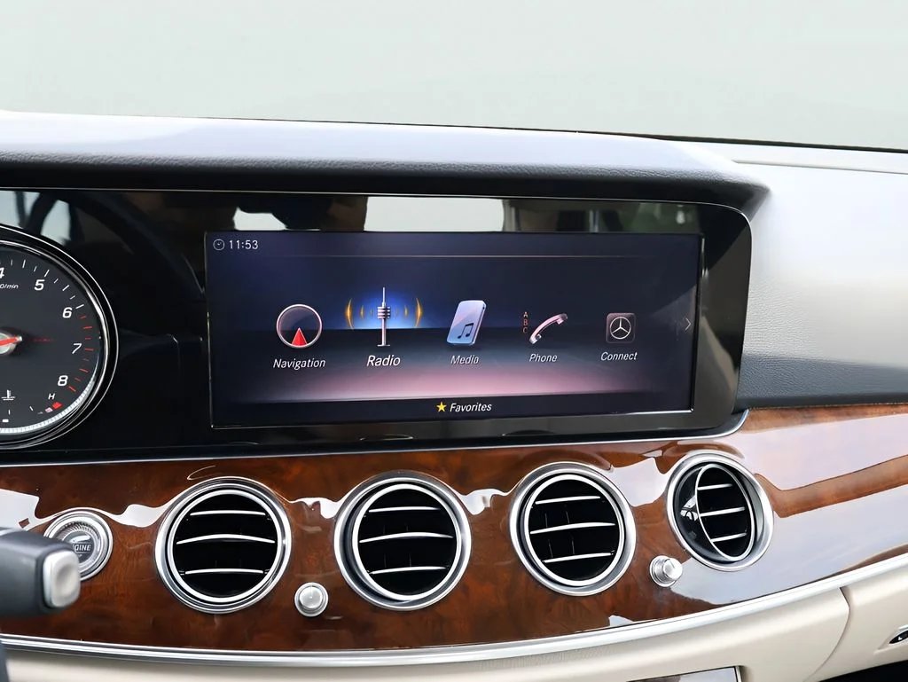 Used 2019 Black Mercedes-Benz E 300 image 24
