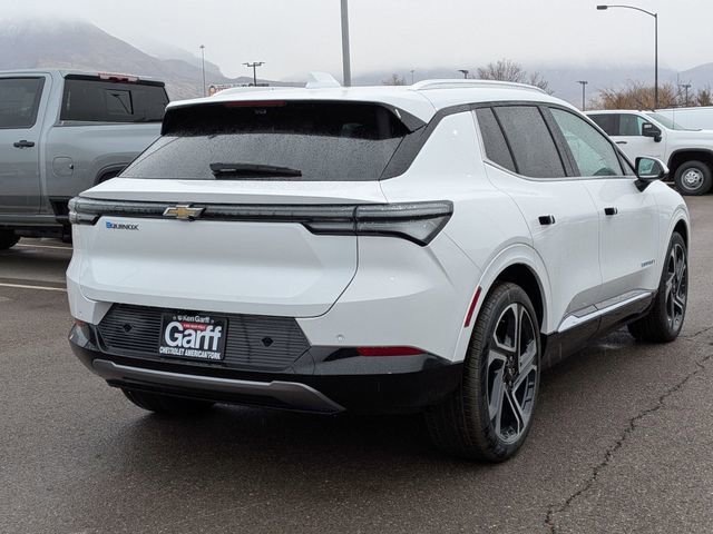 New 2026 Summit White Chevrolet LT image 3