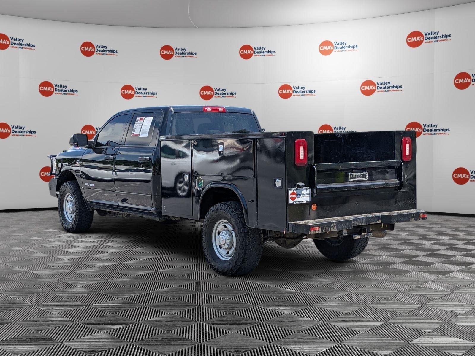 Used 2022 Diamond Black Crystal Pearlcoat Ram Tradesman image 7