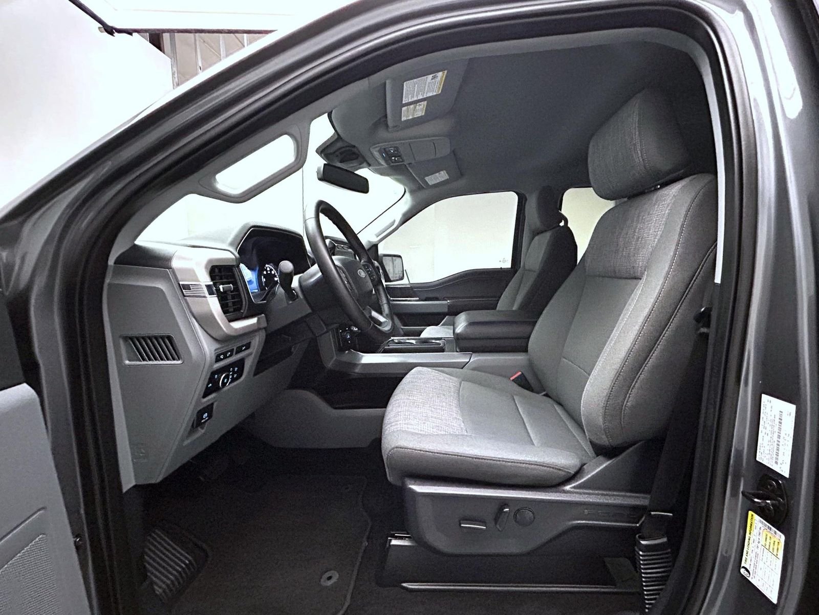 Used 2023 Gray Ford XLT image 10