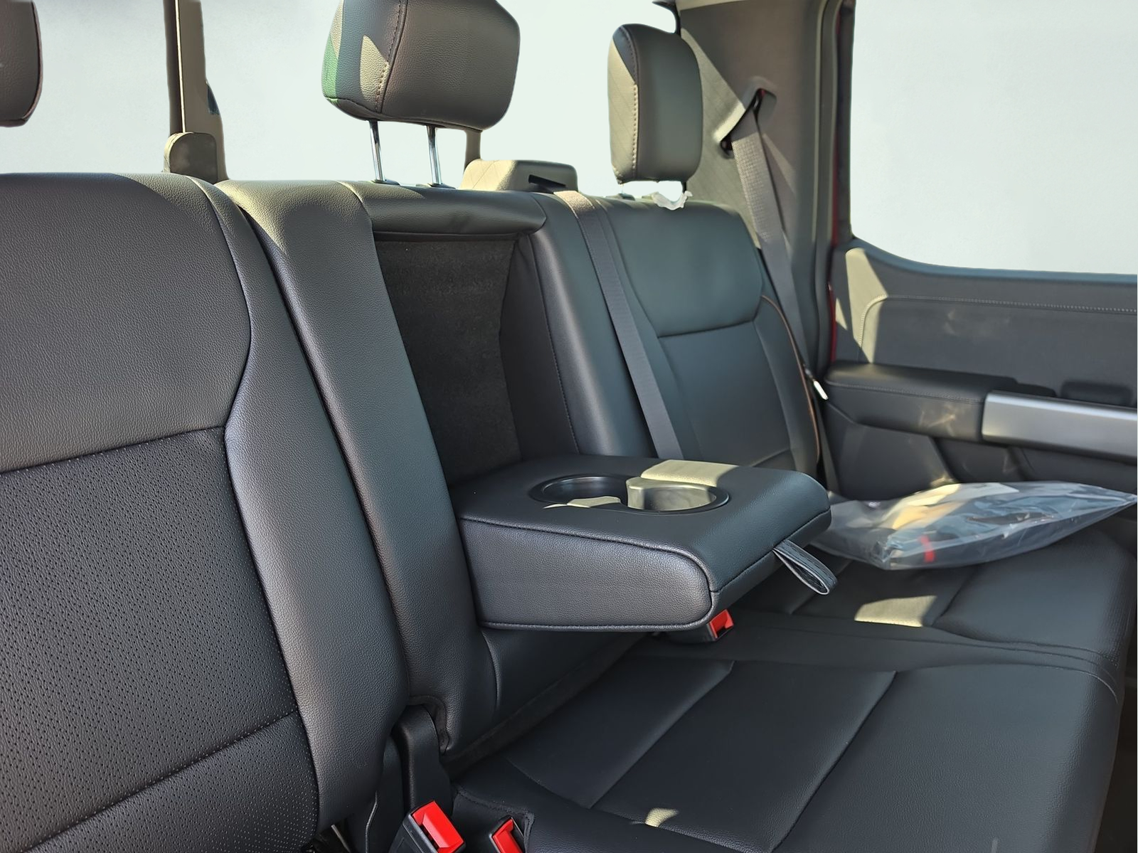 2026 Ford F-350 Super Duty Lariat - Photo 17