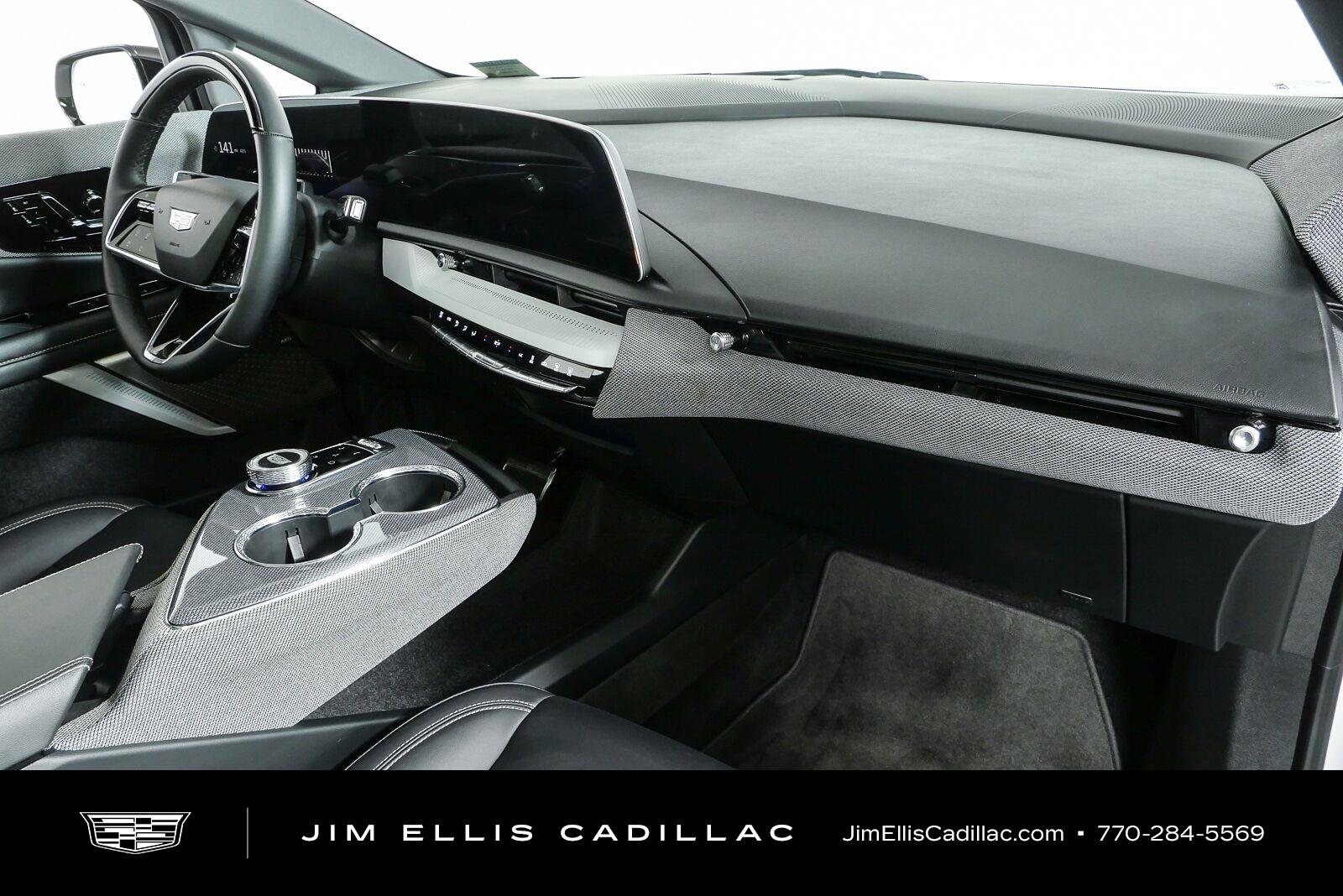 Used 2025 Crystal White Tricoat Cadillac Luxury 1 image 24
