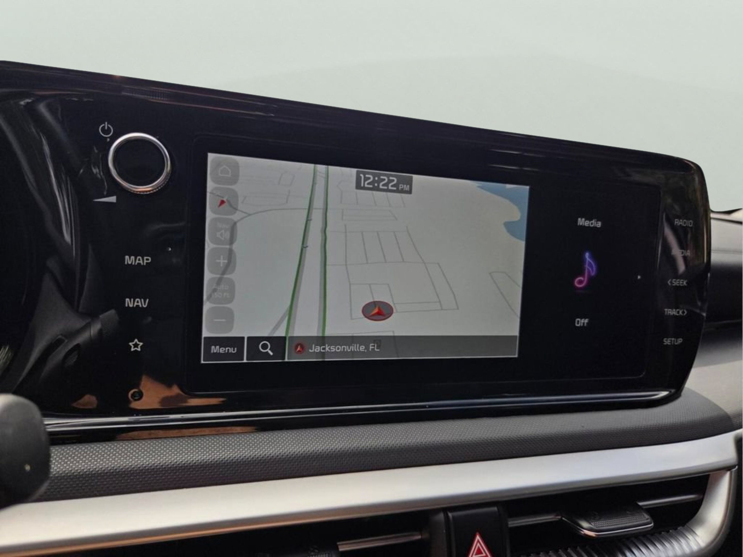Used 2023 Wolf Gray Kia GT-Line image 27