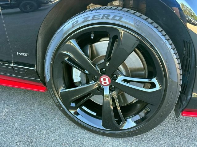Used 2017 Black Bentley V8 S image 32