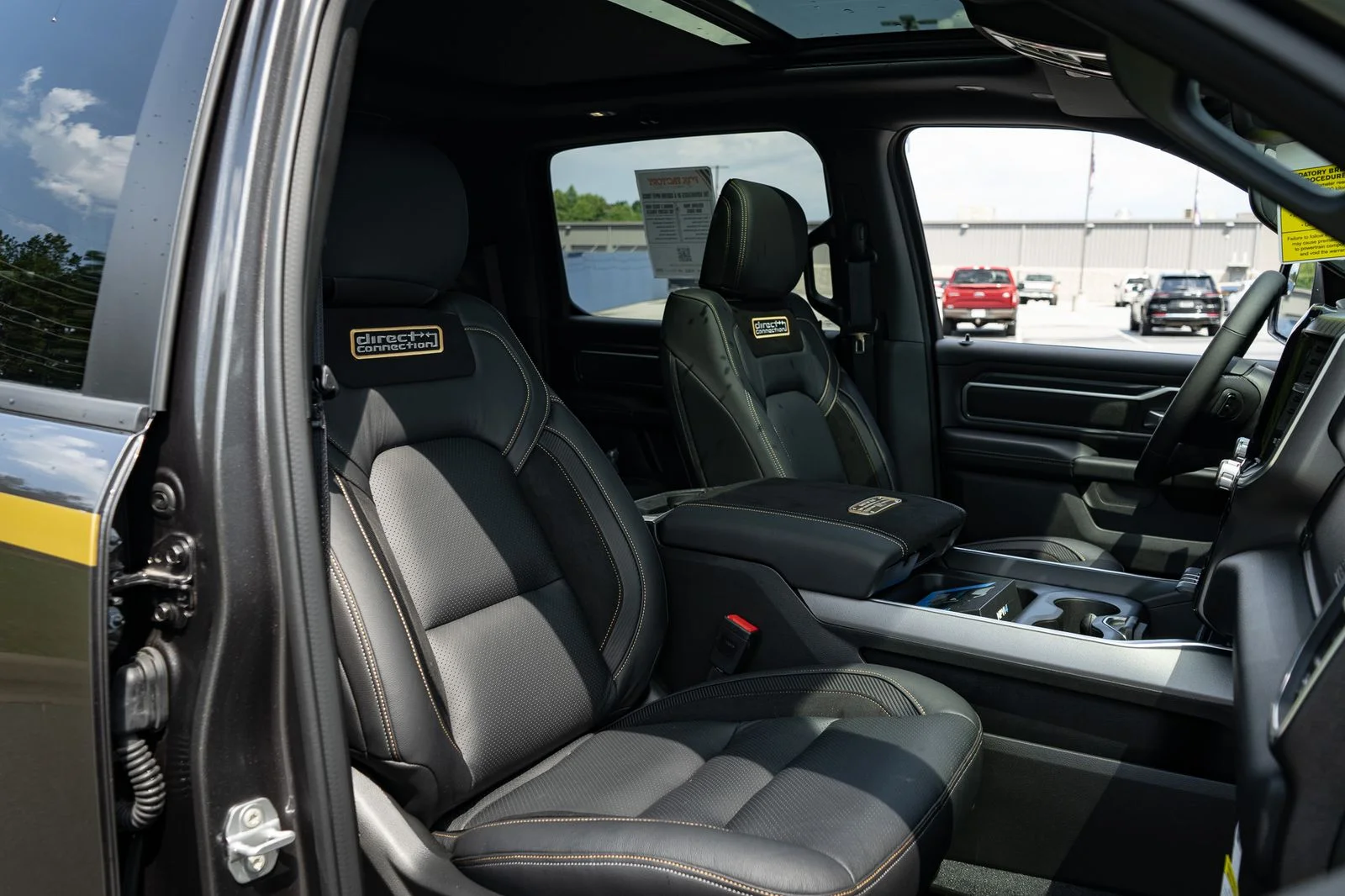 New 2026 Granite Crystal Metallic Clear-Coat Exterior Paint RAM Big Horn with DC 650 Supercharged Package image 50