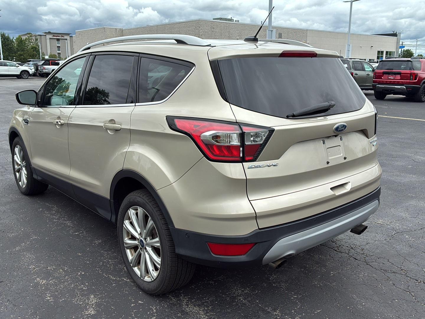 Used 2017 White Gold Ford Titanium image 19