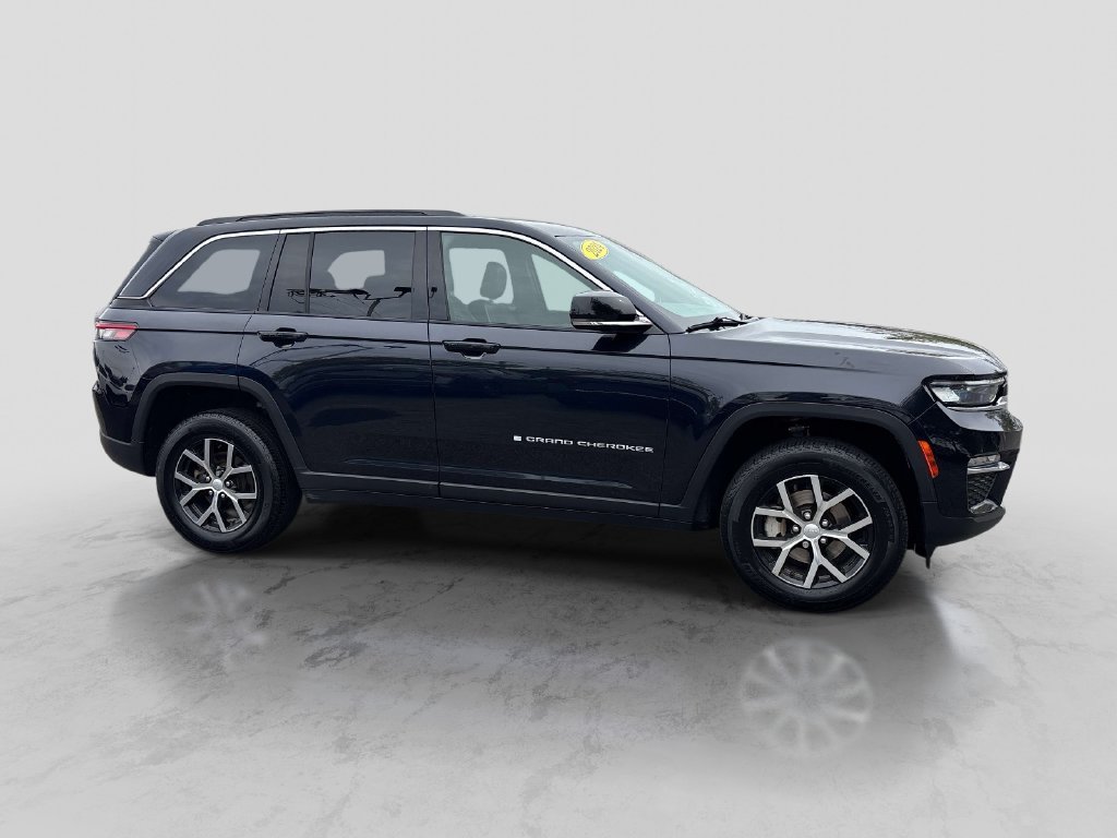Used 2024 Black Jeep Limited image 6
