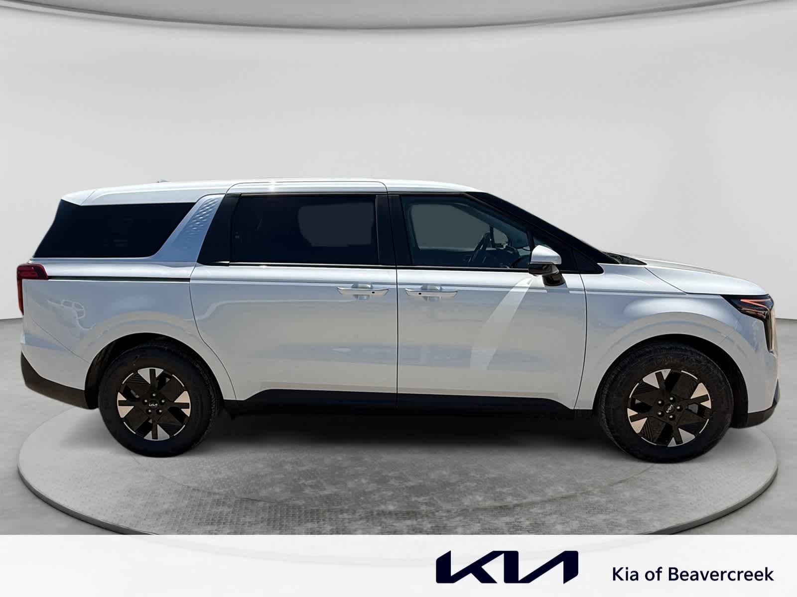 New 2026 Snow White Pearl Kia LXS image 4