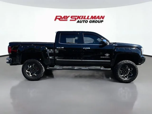 Used 2018 Black GMC SLT BLACK WIDOW image 8