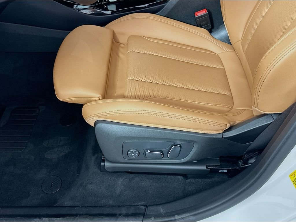 Certified Used 2024 Alpine White BMW sDrive30i image 20