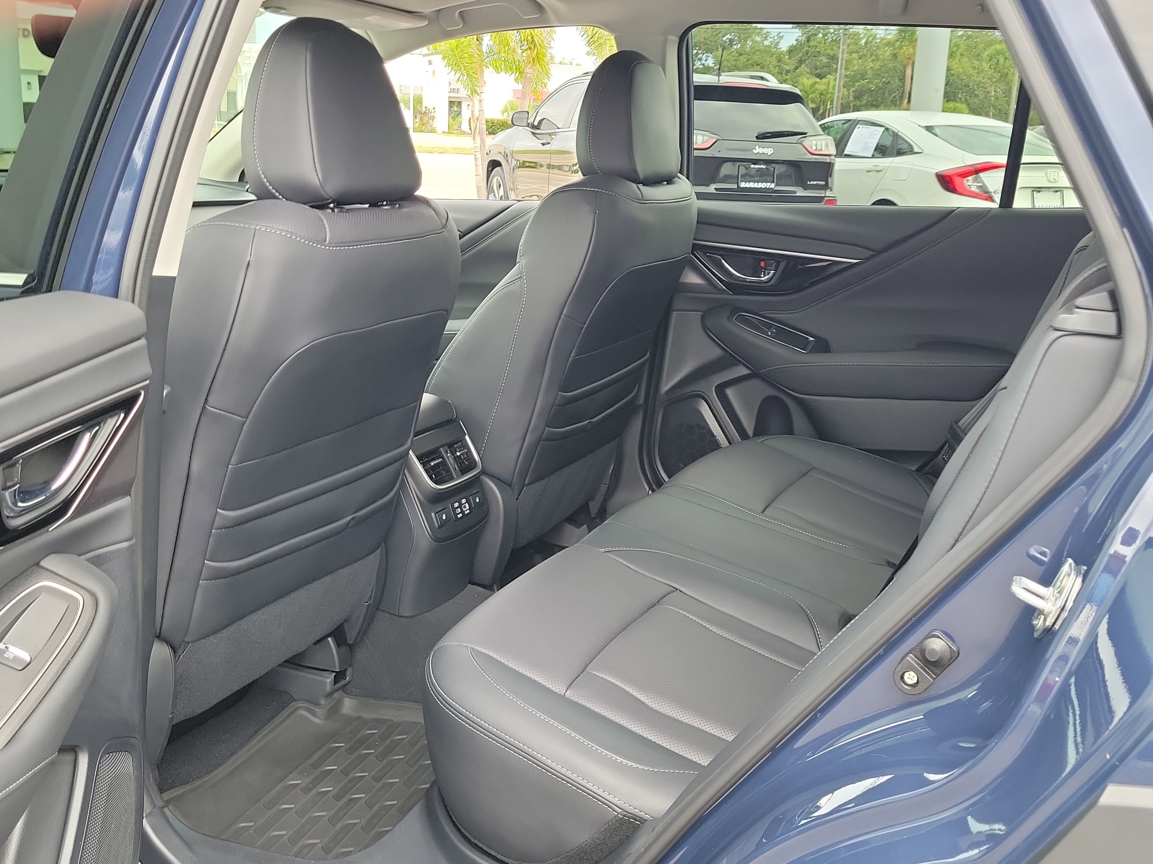 Used 2024 Cosmic Blue Pearl Subaru Limited image 13