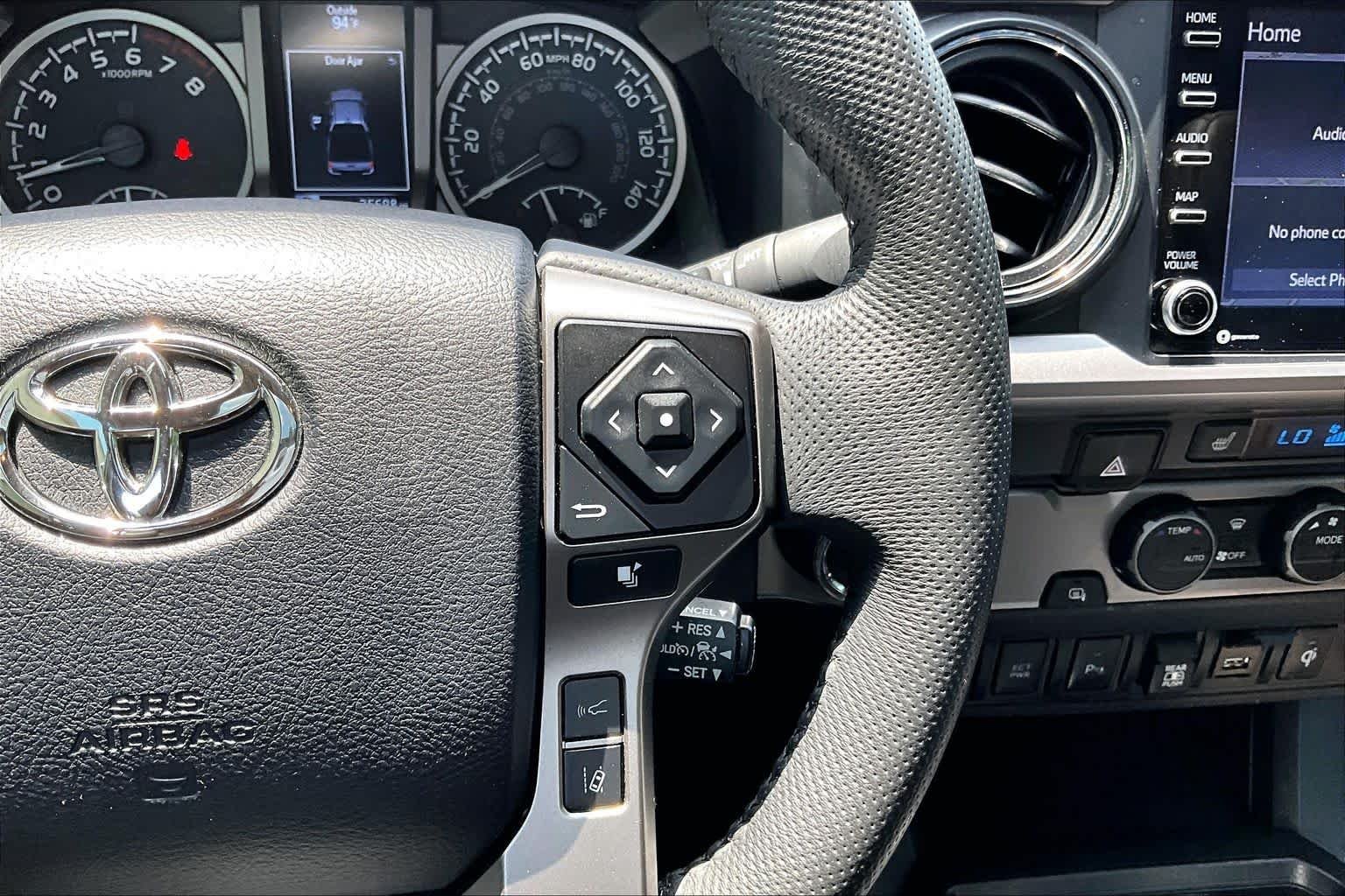 Used 2023 Ice Cap Toyota Limited image 25