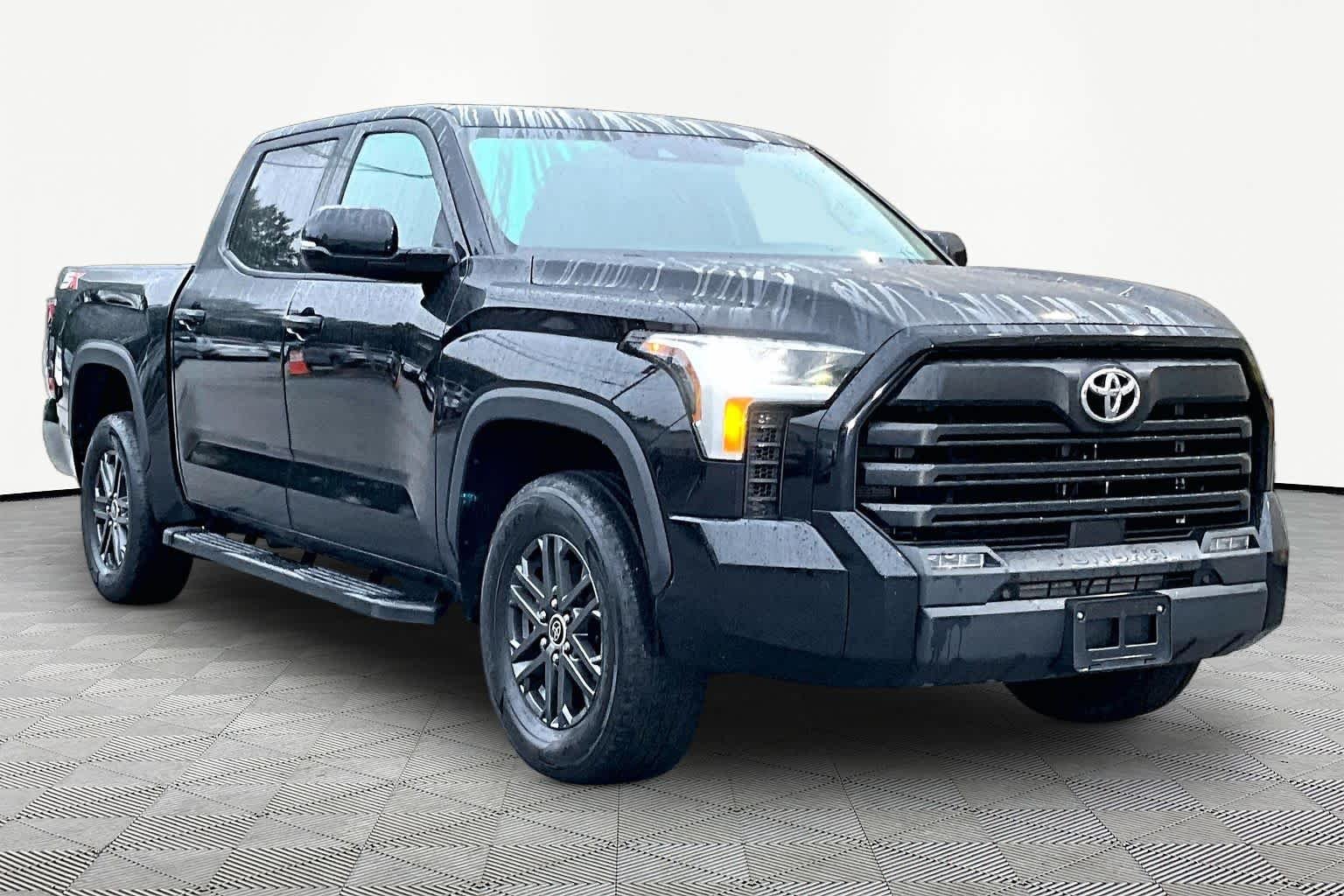 Used 2023 Midnight Black Metallic Toyota SR5 image 3