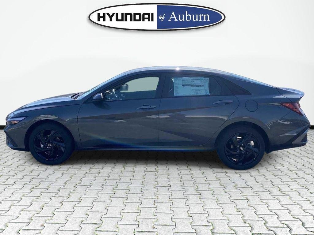New 2026 Gray Hyundai SEL Sport image 8